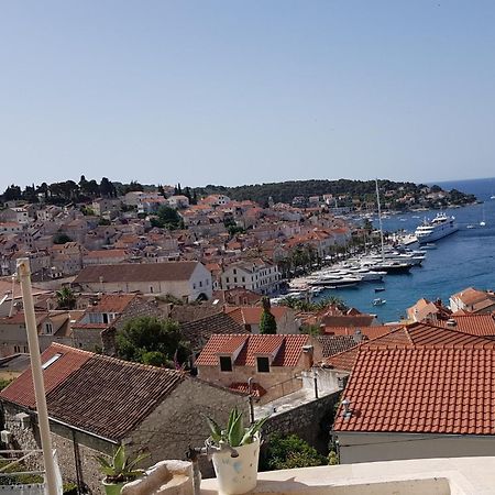 Apartments Boćin Rosso Hvar Town Esterno foto