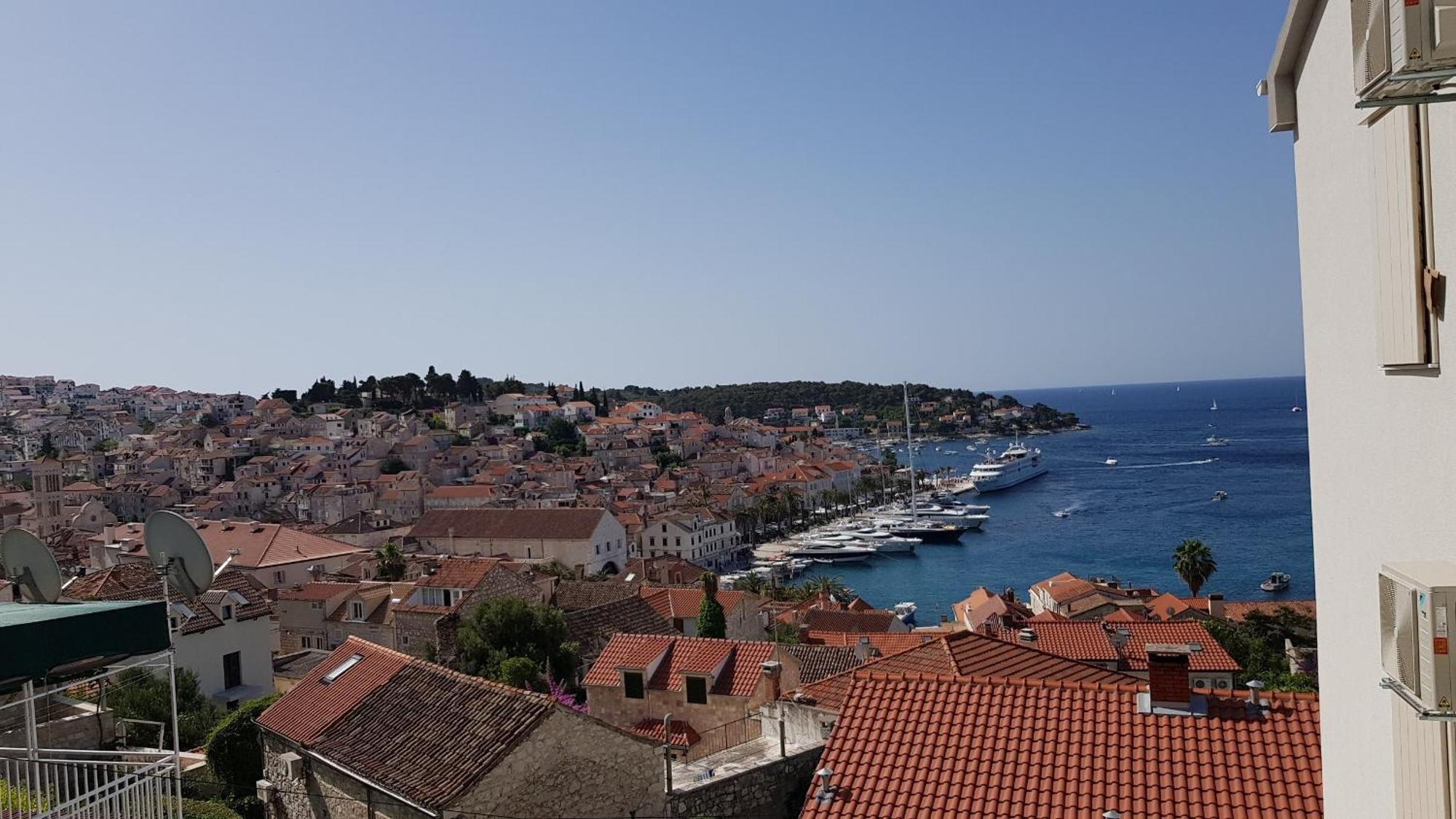 Apartments Boćin Rosso Hvar Town Esterno foto
