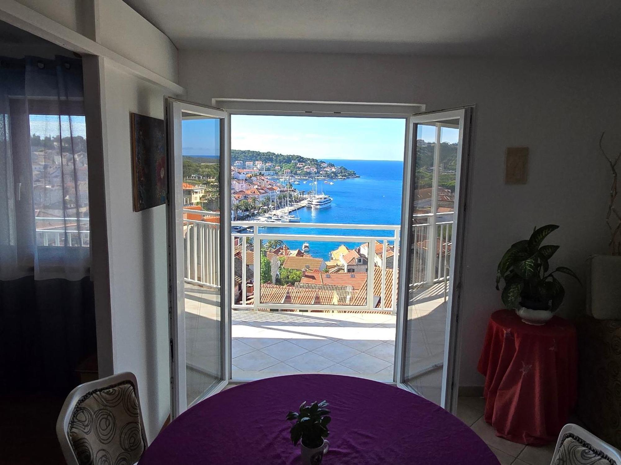 Apartments Boćin Rosso Hvar Town Esterno foto